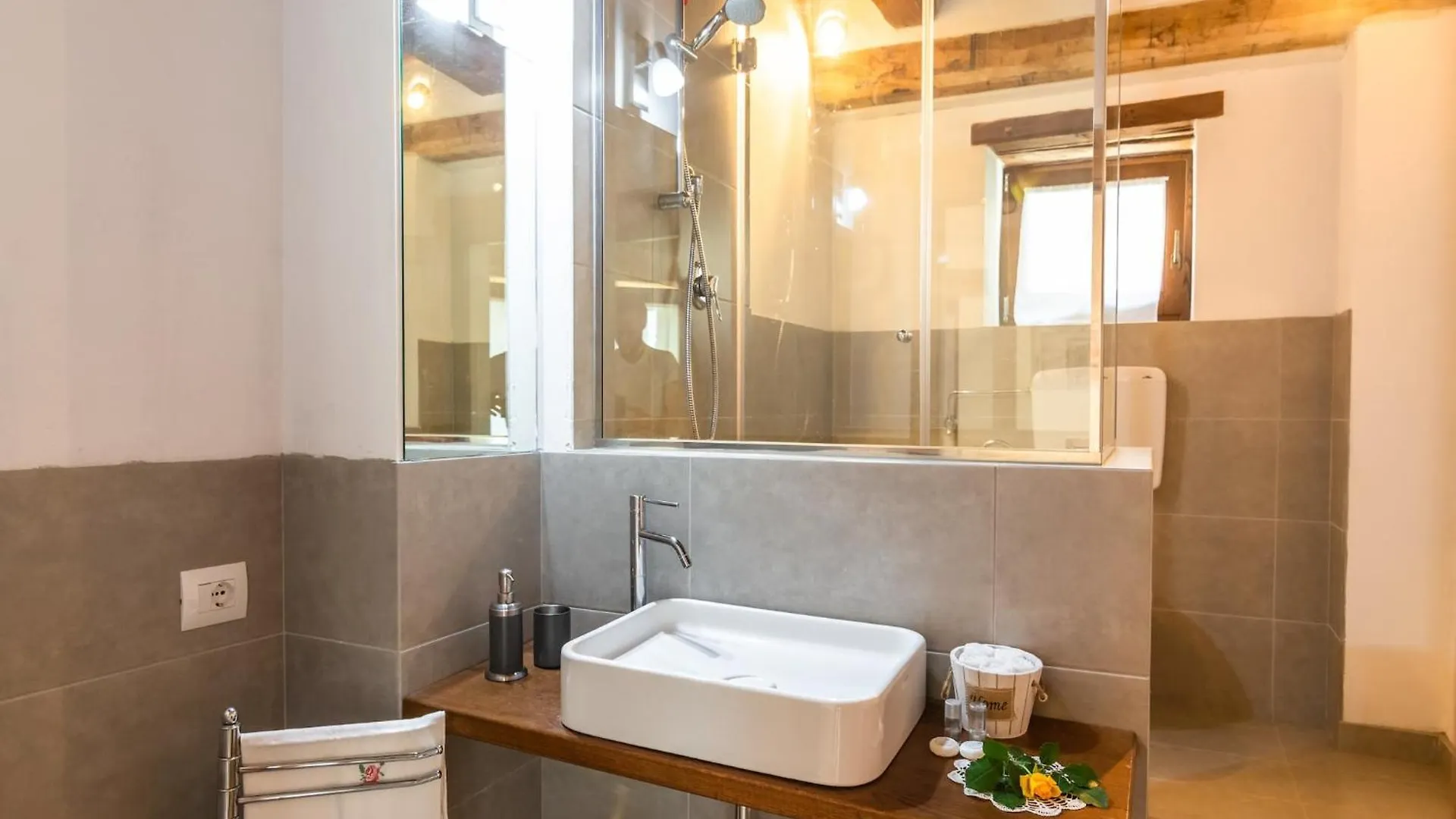 Holiday home Beautiful Apartment In Sestino With Garden