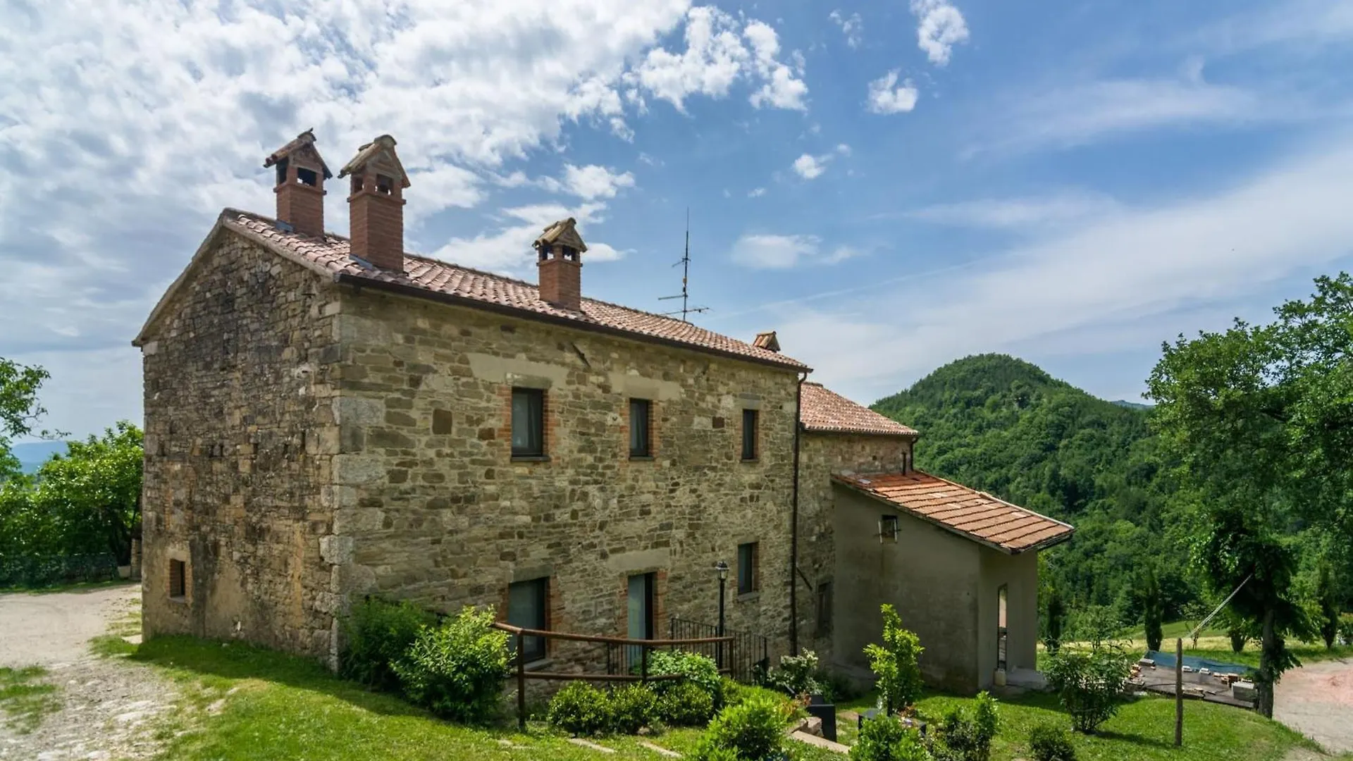 Beautiful Apartment In Sestino With Garden Holiday home