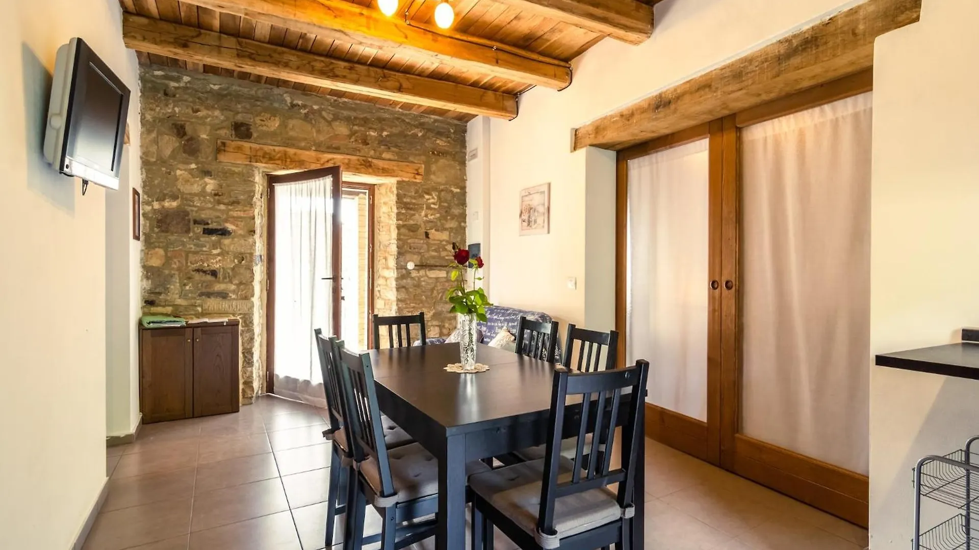 Beautiful Apartment In Sestino With Garden