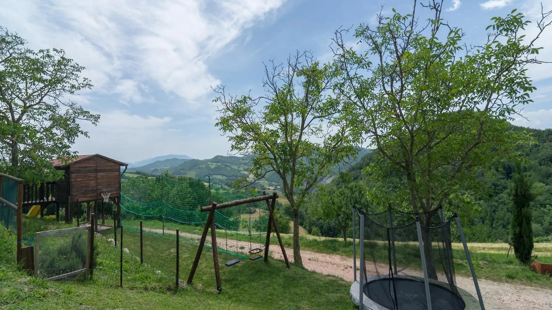 Beautiful Apartment In Sestino With Garden